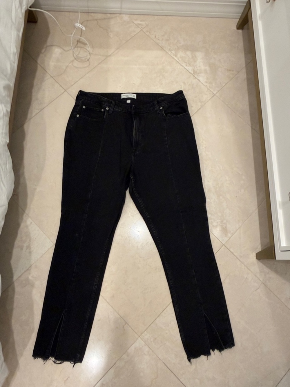 Abercrombie & Fitch Black Ankle Straight Jeans with Front Seams